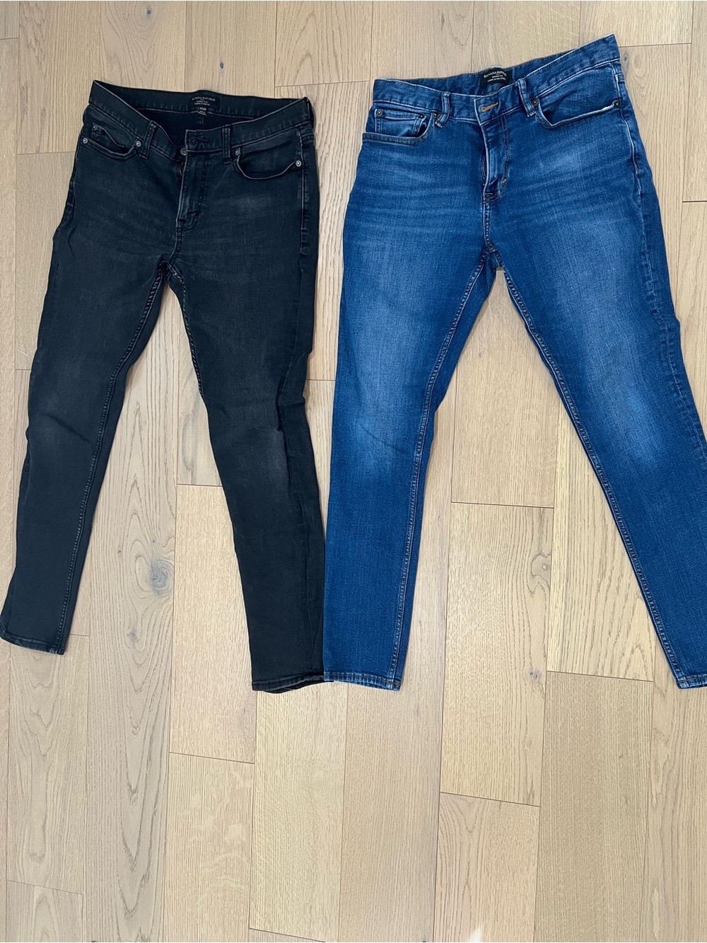 Banana Republic Men’s Skinny Jeans in Black and Blue